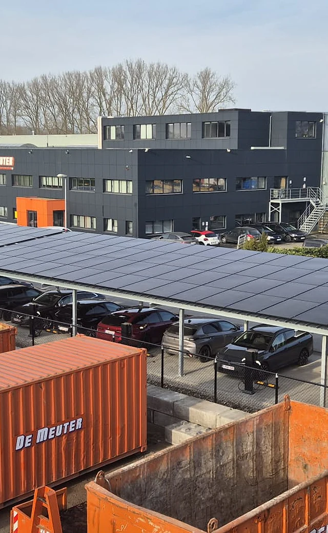 Zonnepanelen overkapping
